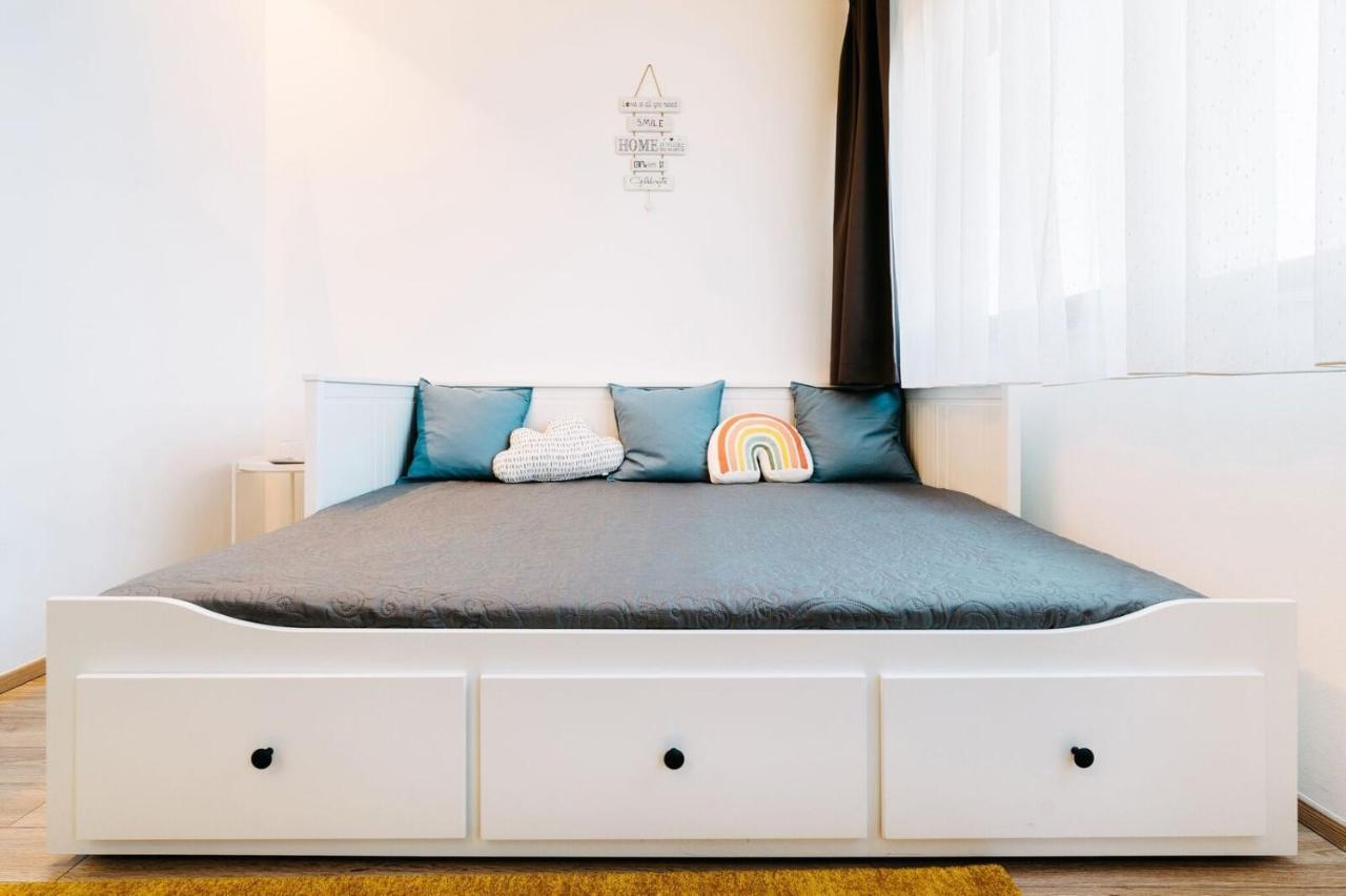 Guba Vendeghaz Bed and Breakfast Győrújbarát Εξωτερικό φωτογραφία